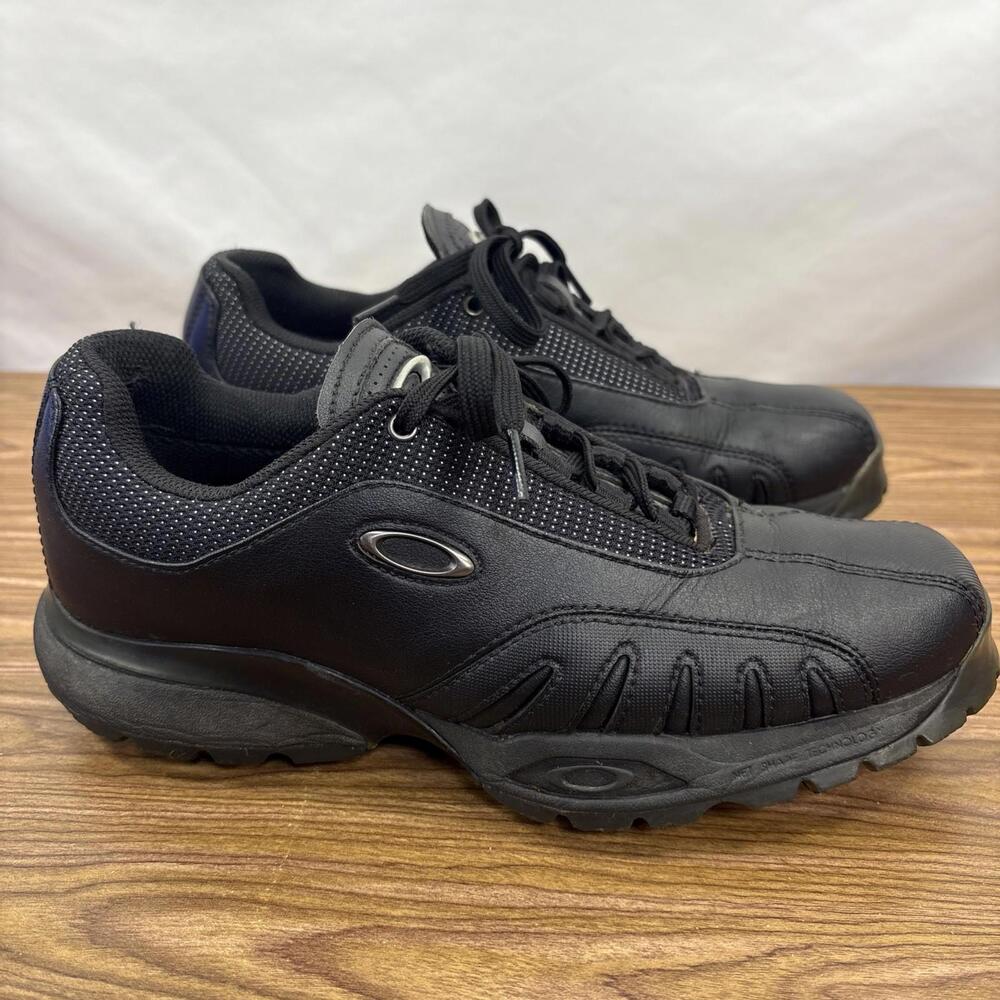 Oakley Men’s Golf Cleats Size 6.5 Black